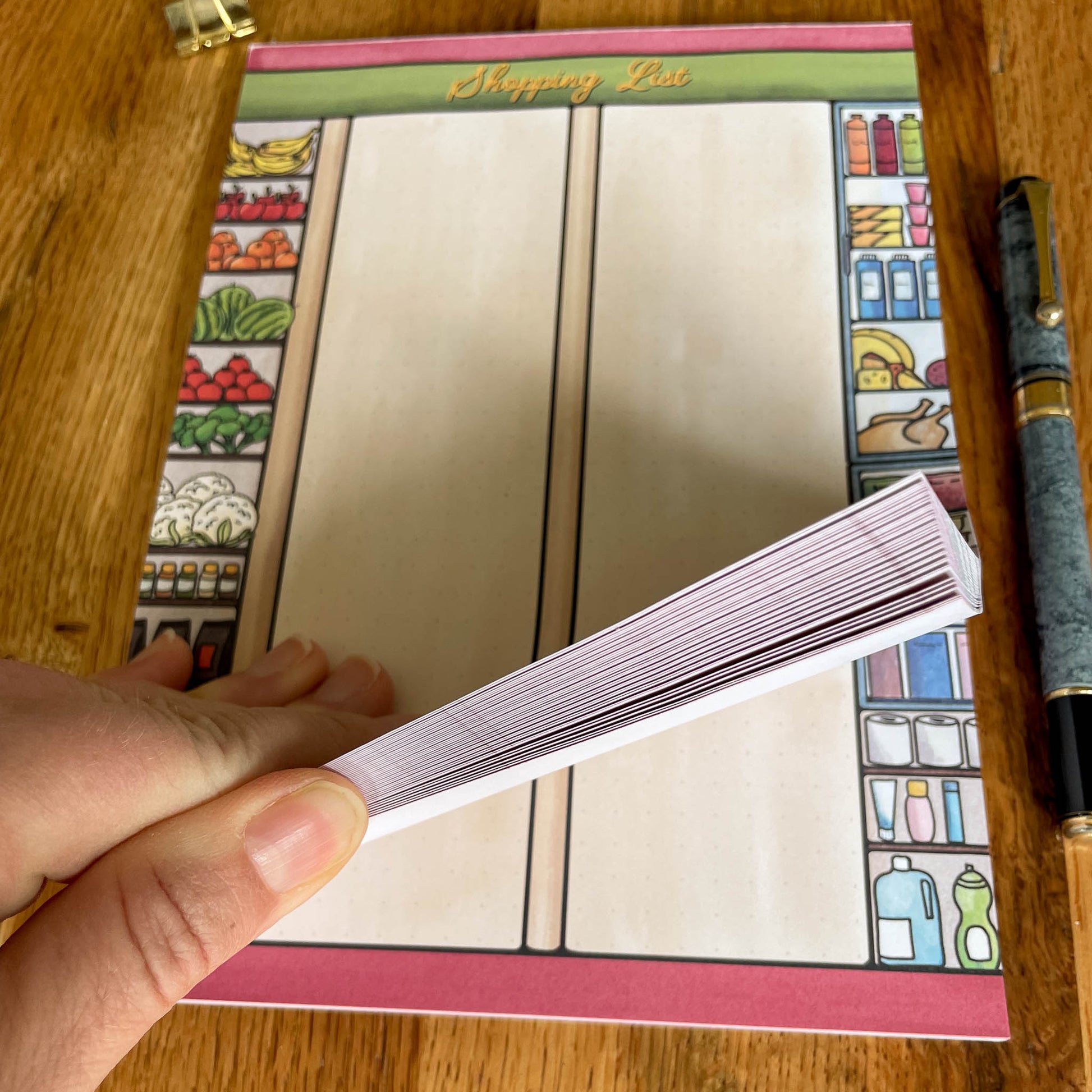 A5 Meal Planning Notepad - Plan your meals effortlessly with this convenient notepad, designed to make your weekly shop a breeze.