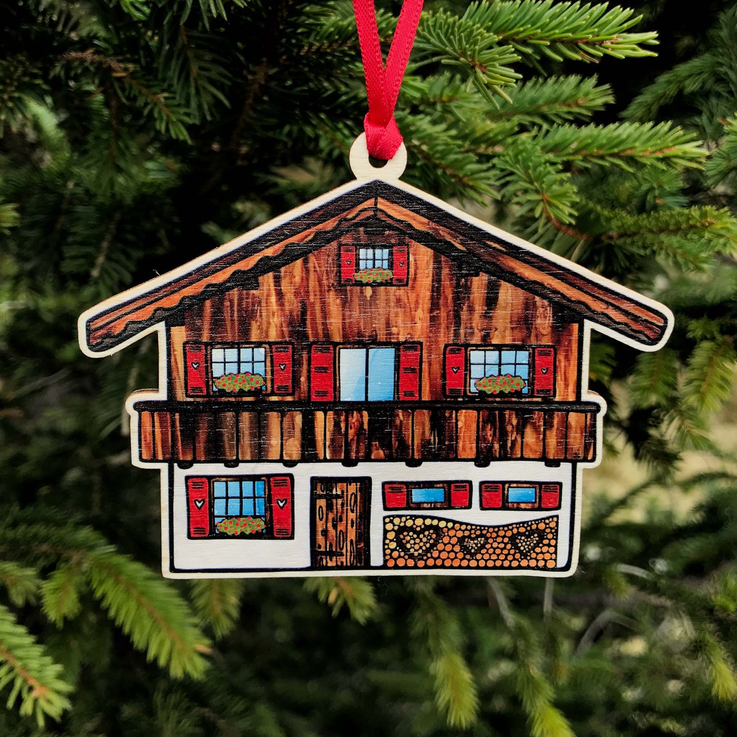 Swiss Chalet Ornament: Artisanal Souvenir for Cherished Memories